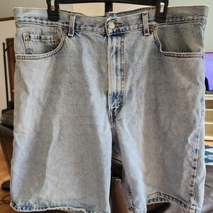 Levi's 550 Relax Fit Jean Shorts Size 40